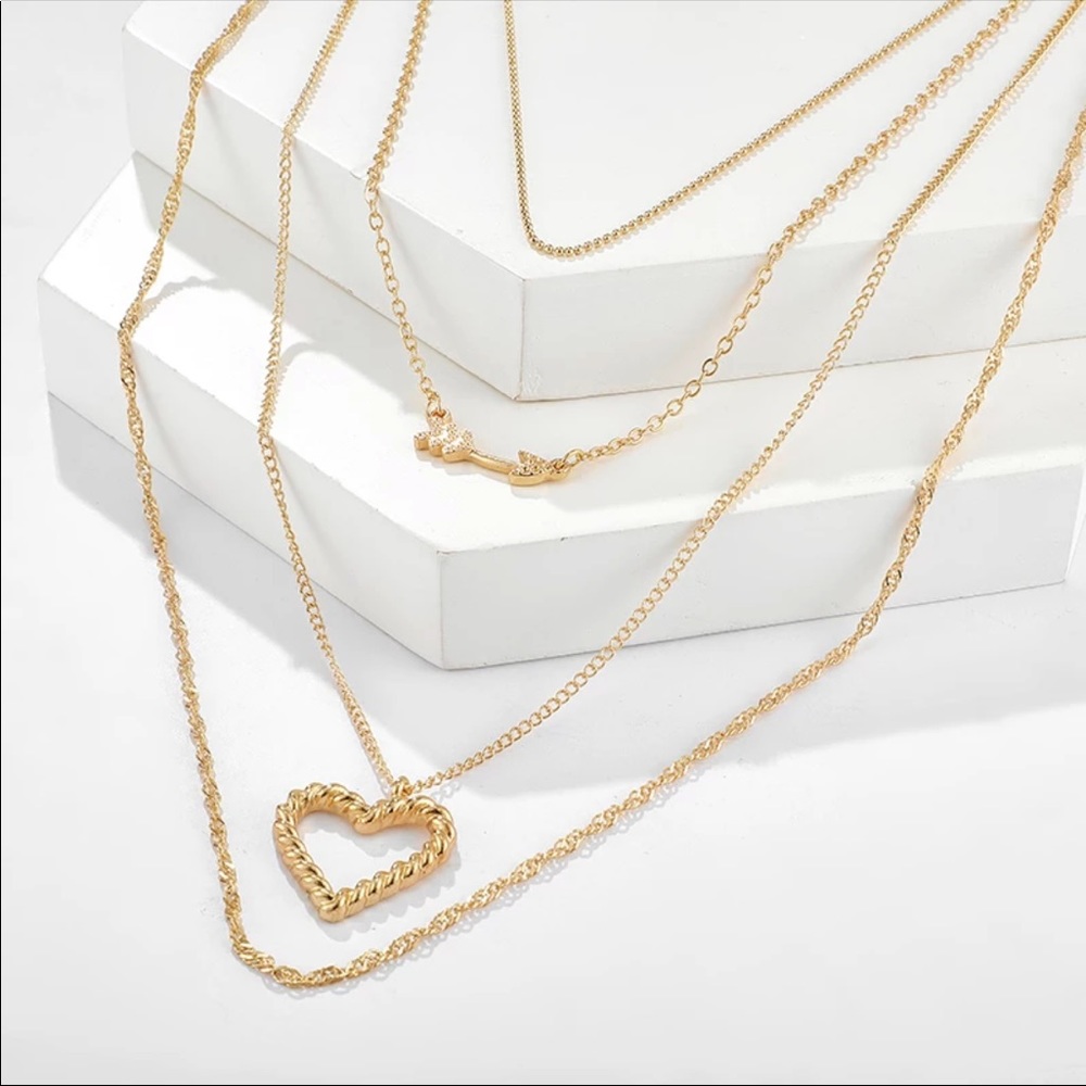 • Hazel • Layered Heart + Arrow Necklace - Picture 2 of 5
